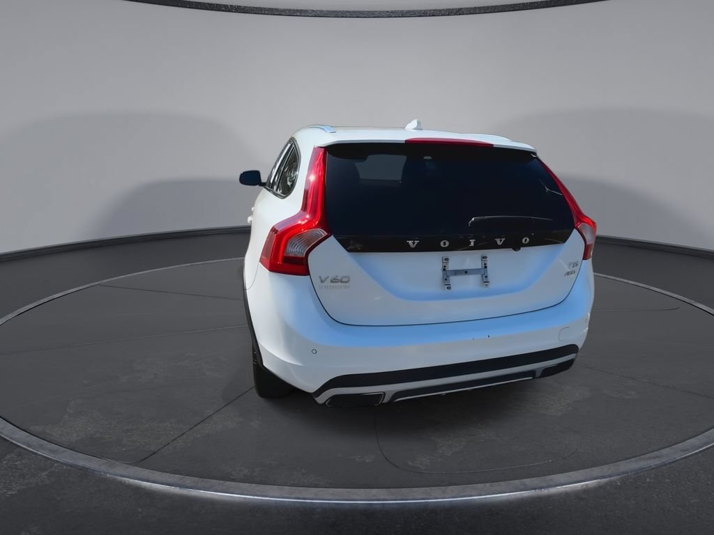 Used 2017 Volvo V60 T5 Cross Country w/ Convenience Package AWD/4WD image 7