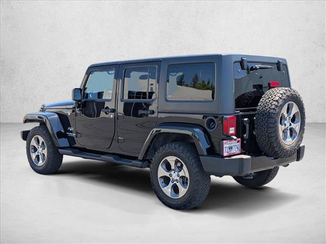 Used 2017 Jeep Wrangler Unlimited Sahara AWD/4WD image 8