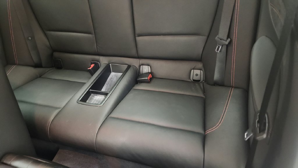 Used 2011 BMW 1 Series M RWD image 38