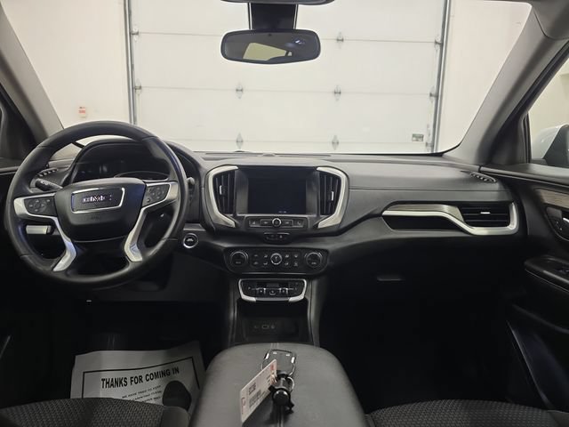 Used 2022 GMC Terrain SLE FWD image 13
