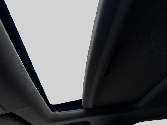 Used 2021 Honda CR-V EX image 11