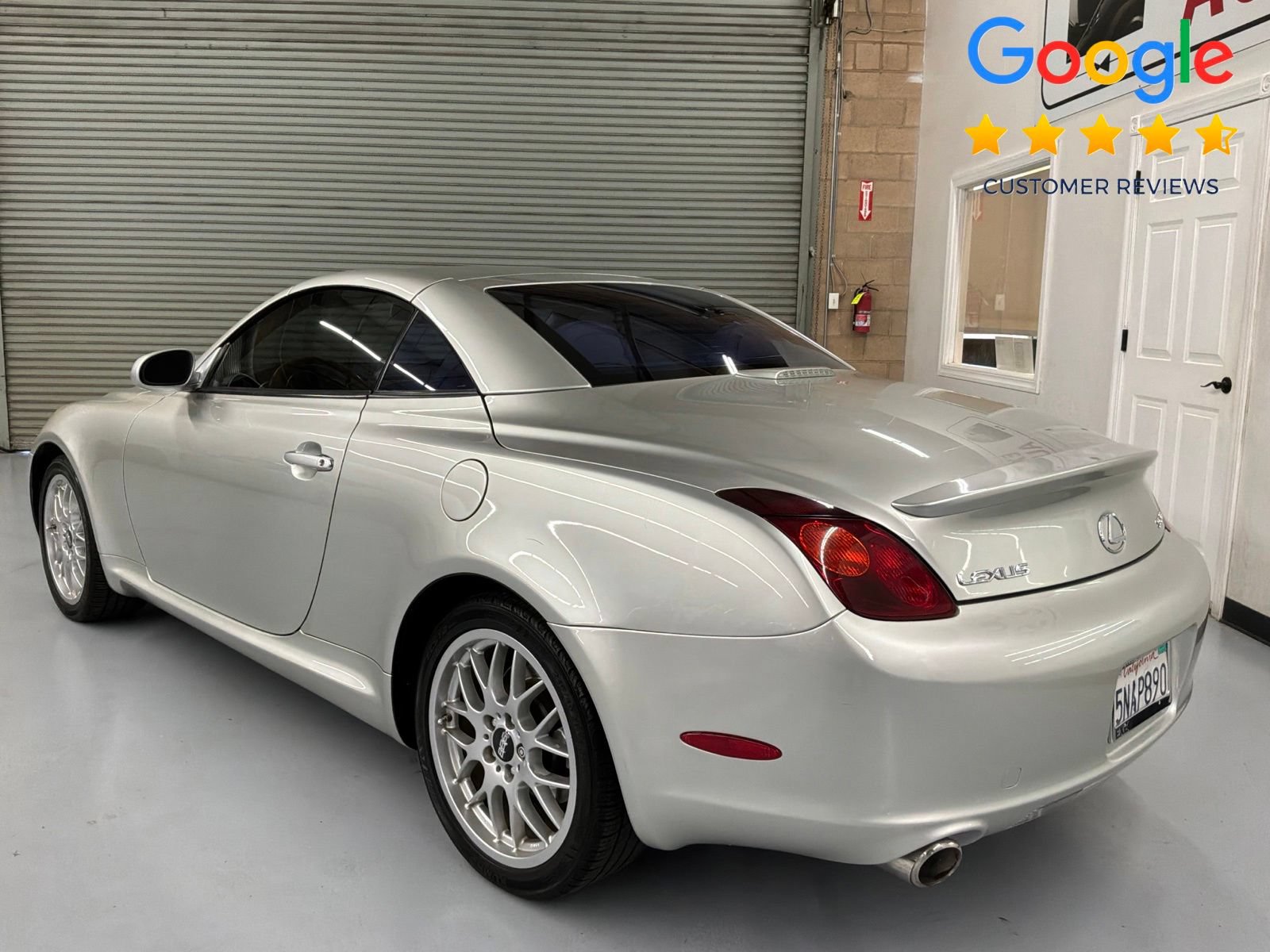 Used 2002 Lexus SC 430 Convertible RWD image 3