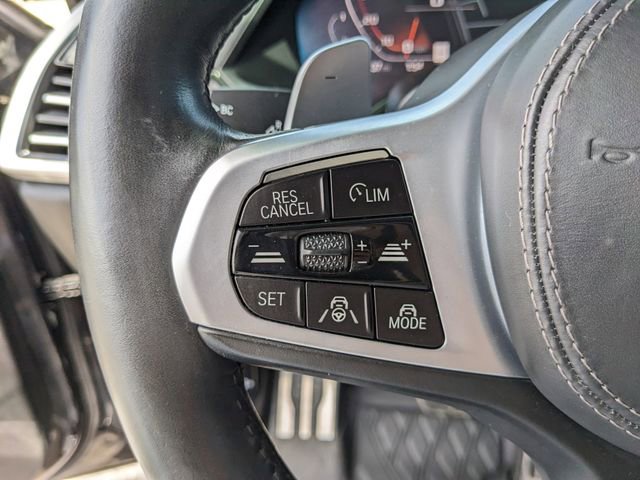 Used 2022 BMW X6 M50i w/ Executive Package AWD/4WD image 32