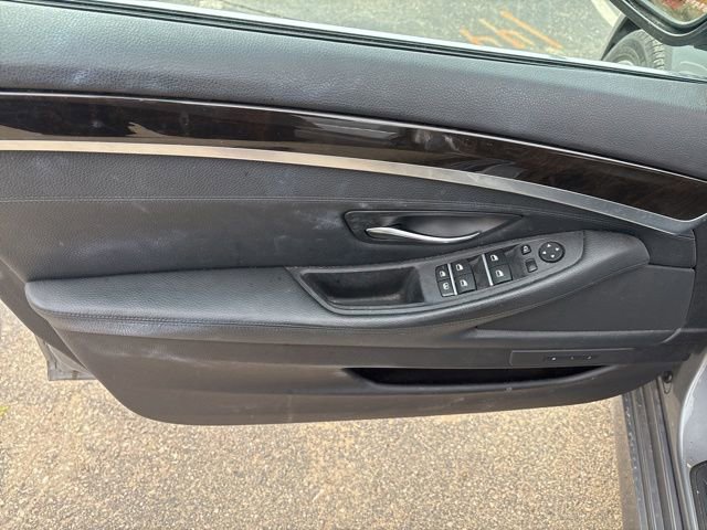 Used 2011 BMW 535i xDrive Sedan AWD/4WD image 26