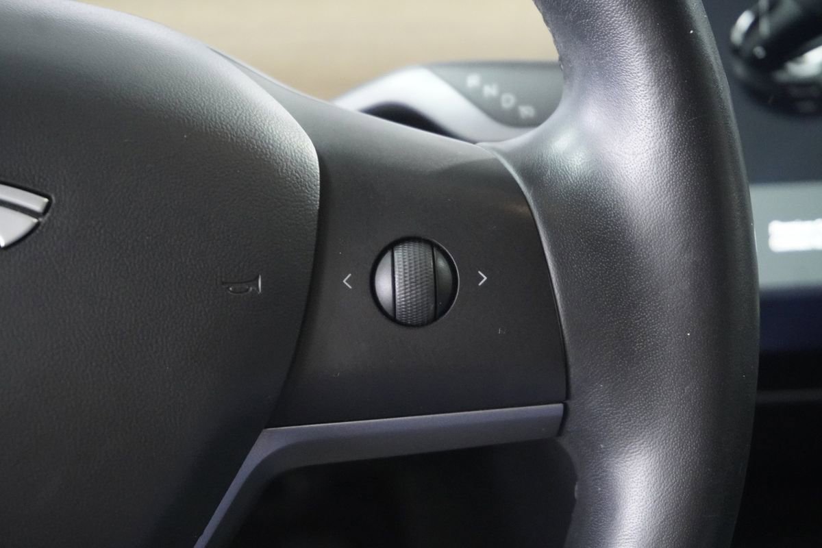 Used 2019 Tesla Model 3 Long Range AWD/4WD image 16