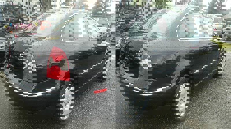 Used 2001 Volkswagen Passat GLS image 36