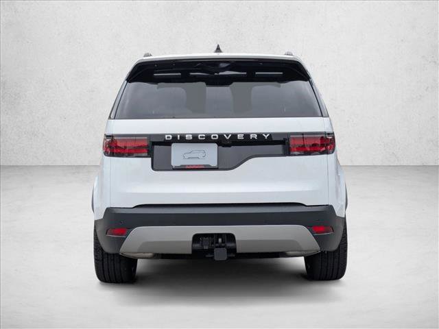 New 2025 Land Rover Discovery S image 8