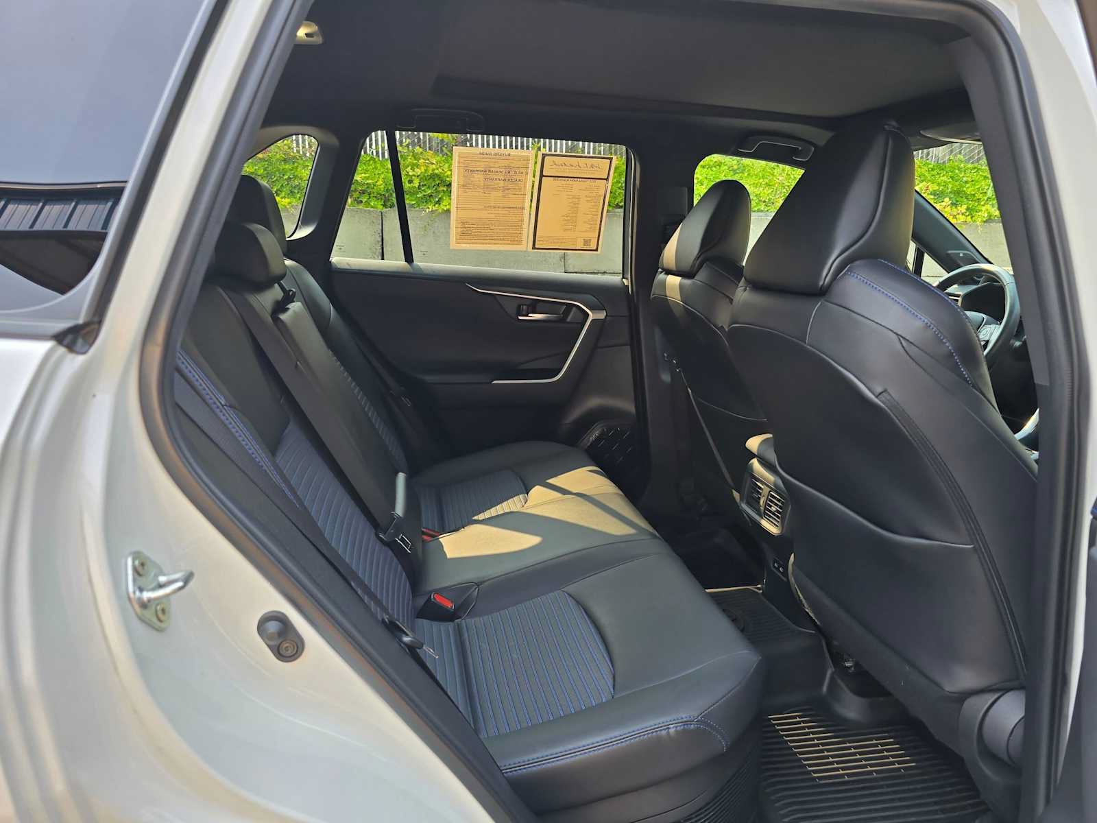 Used 2022 Toyota RAV4 XSE AWD/4WD image 12
