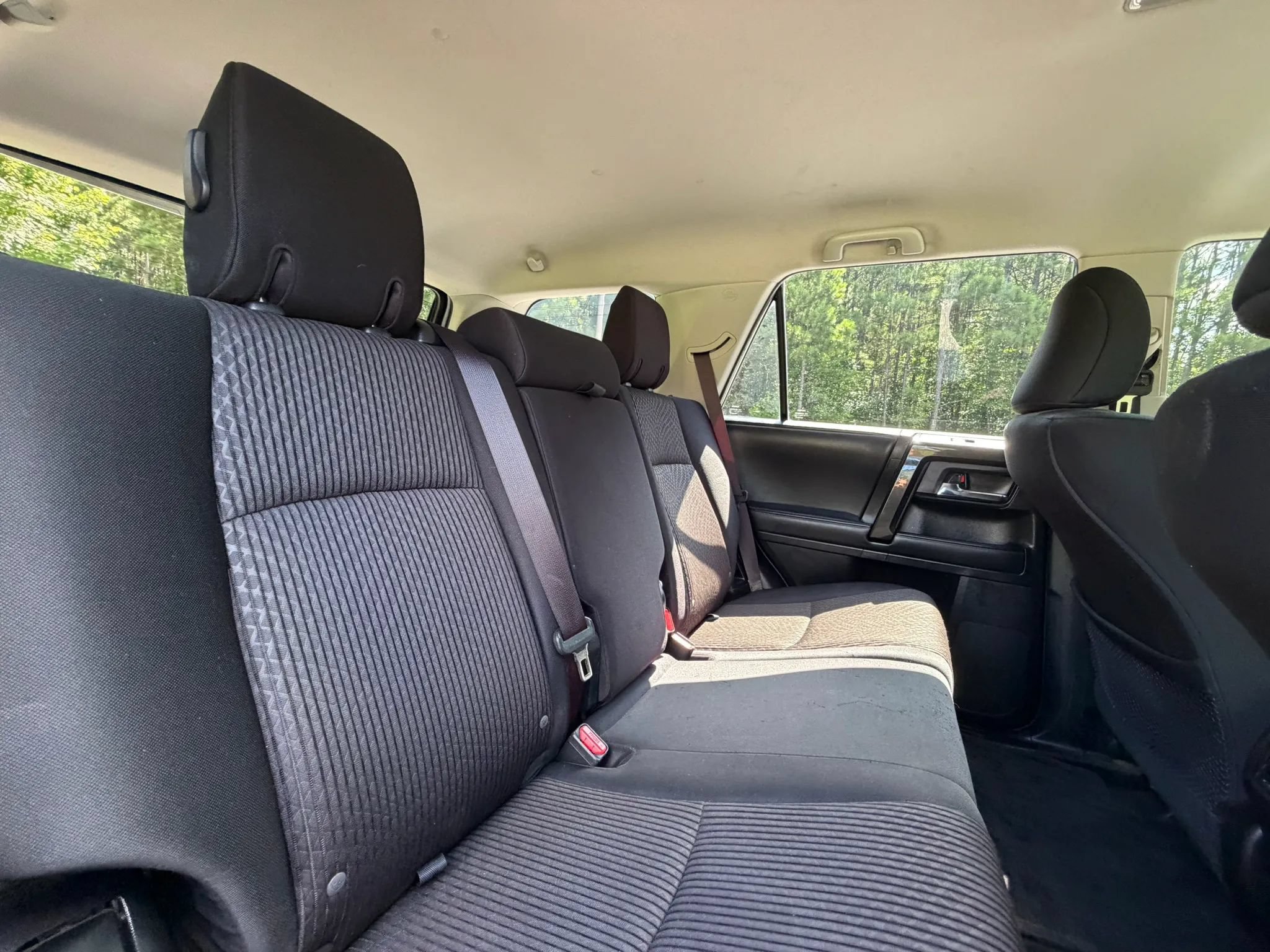 Used 2018 Toyota 4Runner TRD Off-Road AWD/4WD image 14