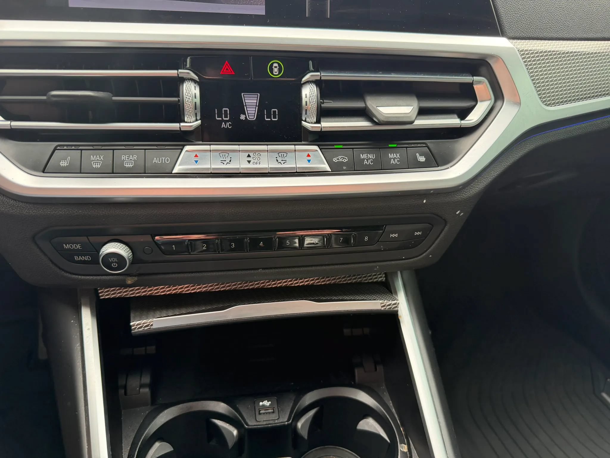 Used 2020 BMW 330i xDrive Sedan w/ M Sport Package AWD/4WD image 20