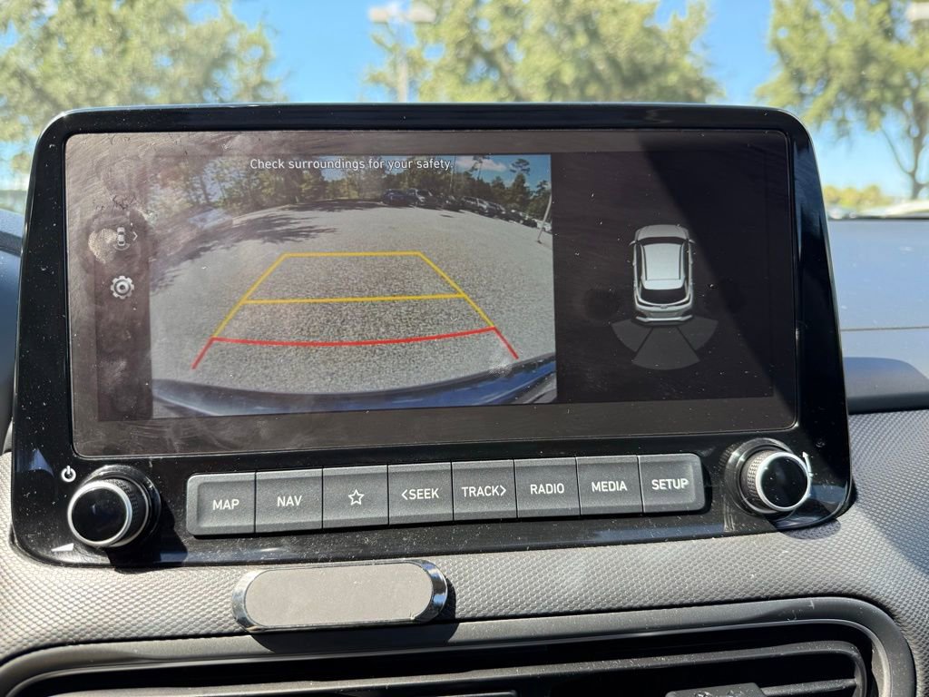 Used 2022 Hyundai Kona Limited image 23