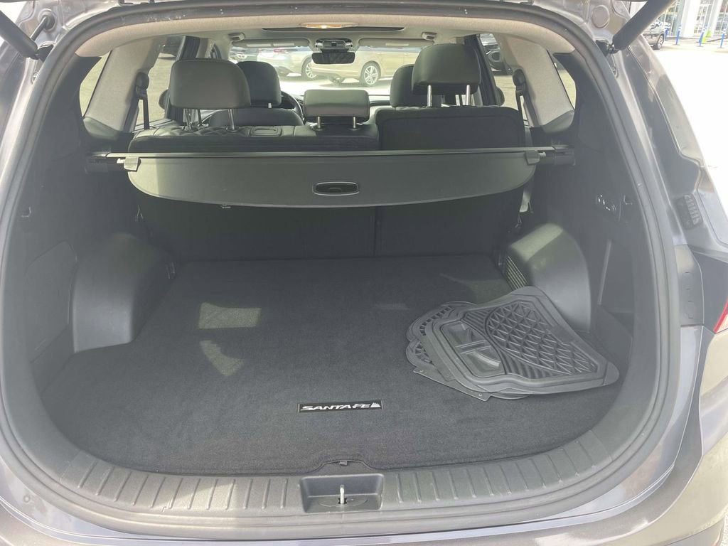 Used 2022 Hyundai Santa Fe Limited image 8