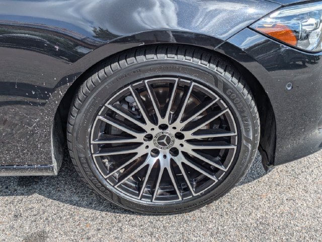 Used 2023 Mercedes-Benz C 300 4MATIC Sedan w/ Exclusive Trim Package image 14