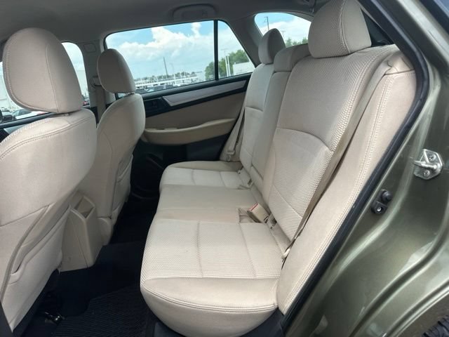 Used 2019 Subaru Outback 2.5i AWD/4WD image 21