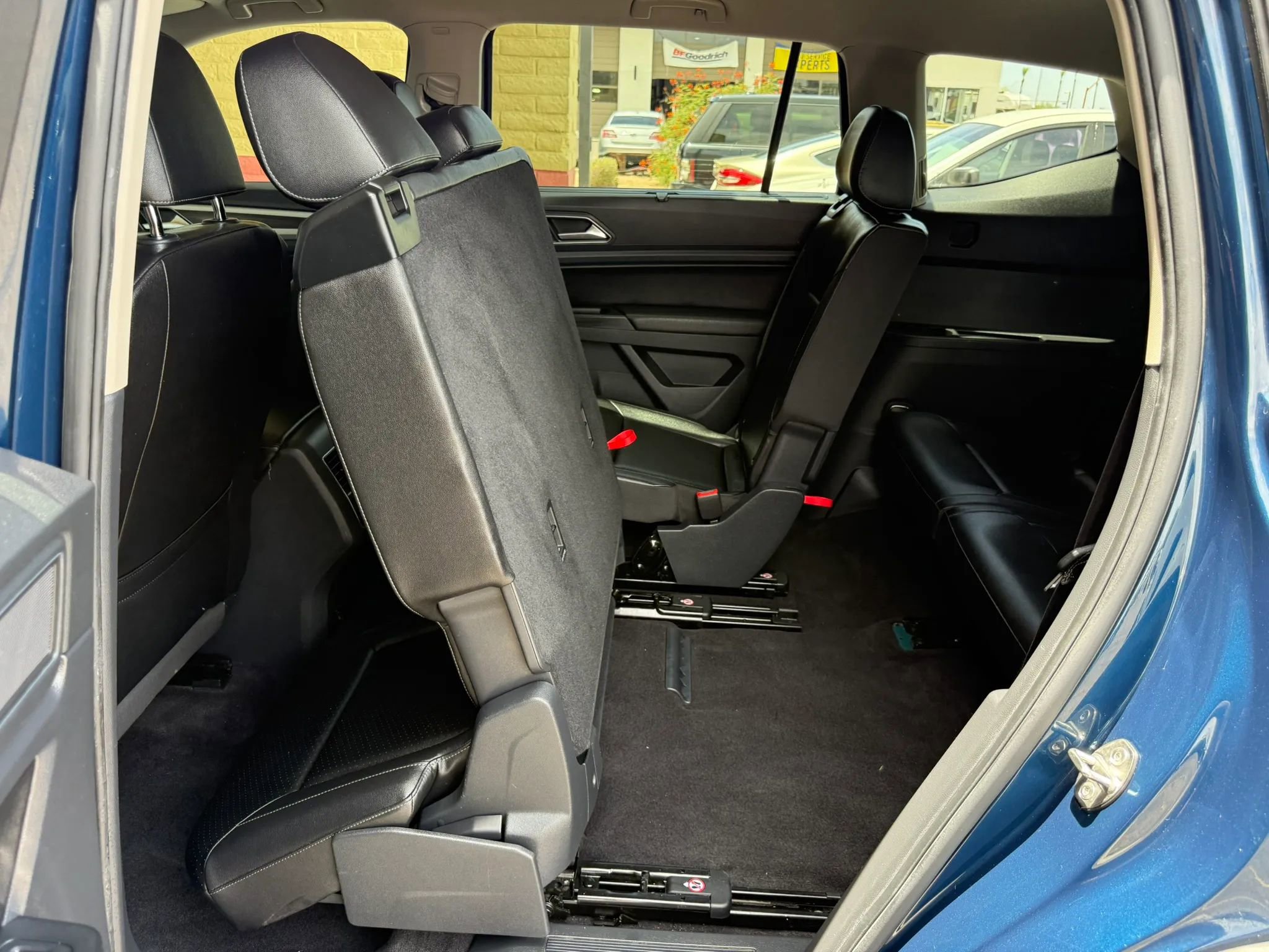 Used 2018 Volkswagen Atlas SE AWD/4WD image 21
