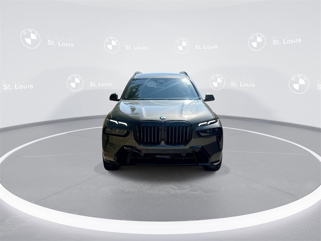 New 2026 BMW X7 xDrive40i w/ M Sport Package image 3