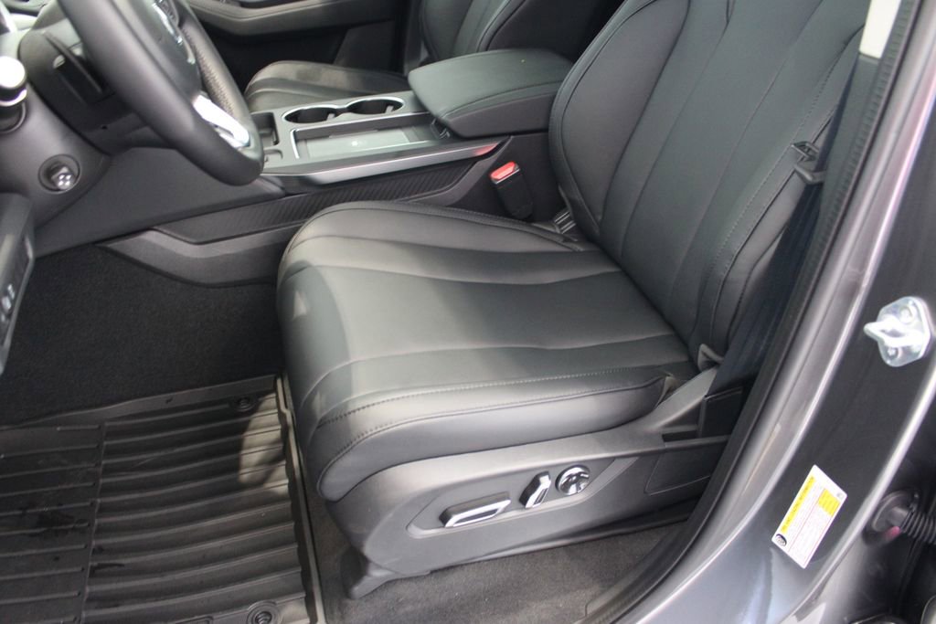 New 2026 Acura MDX SH-AWD image 9