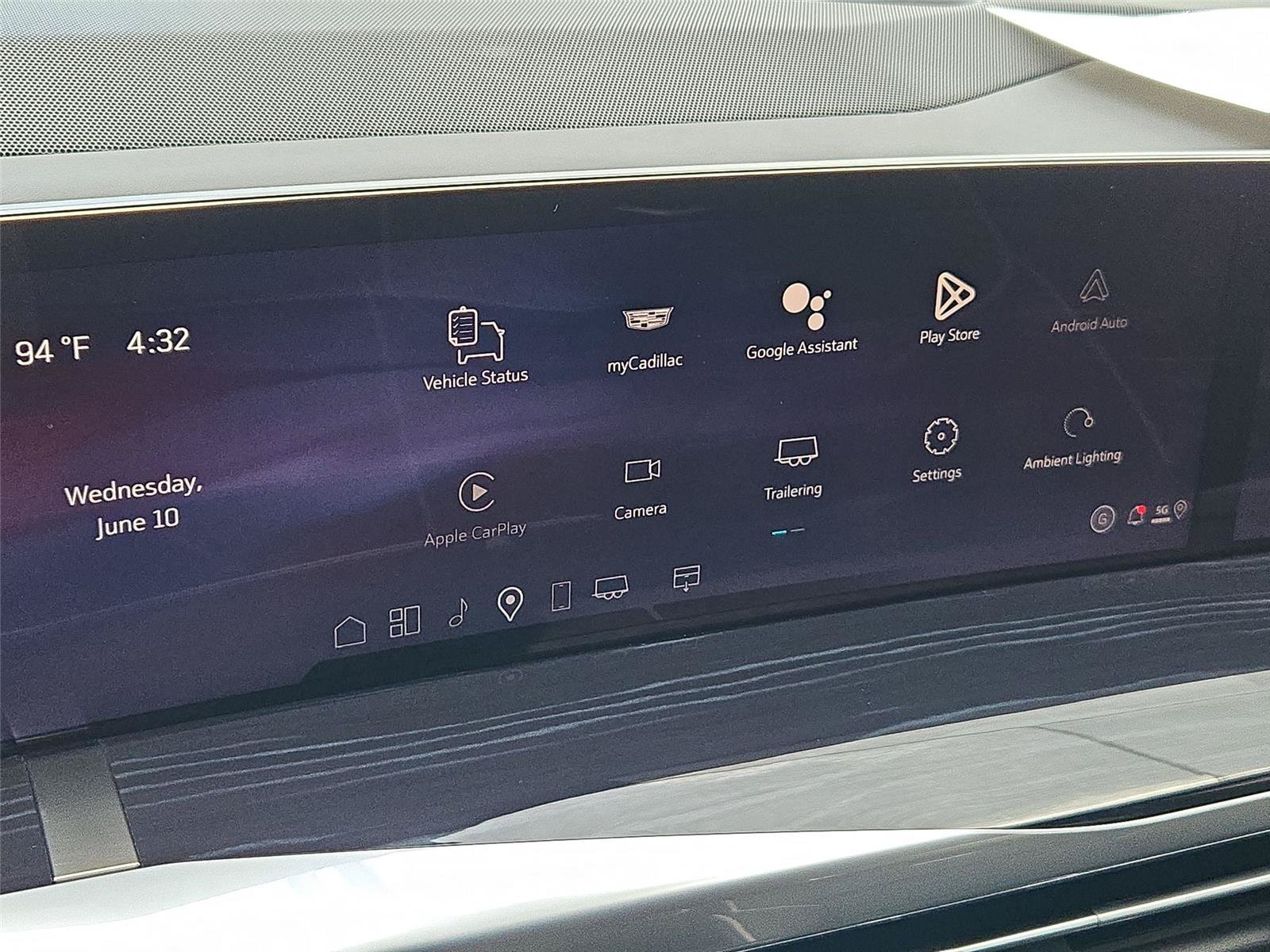 New 2026 Cadillac Escalade Sport w/ Touring Package AWD/4WD image 18
