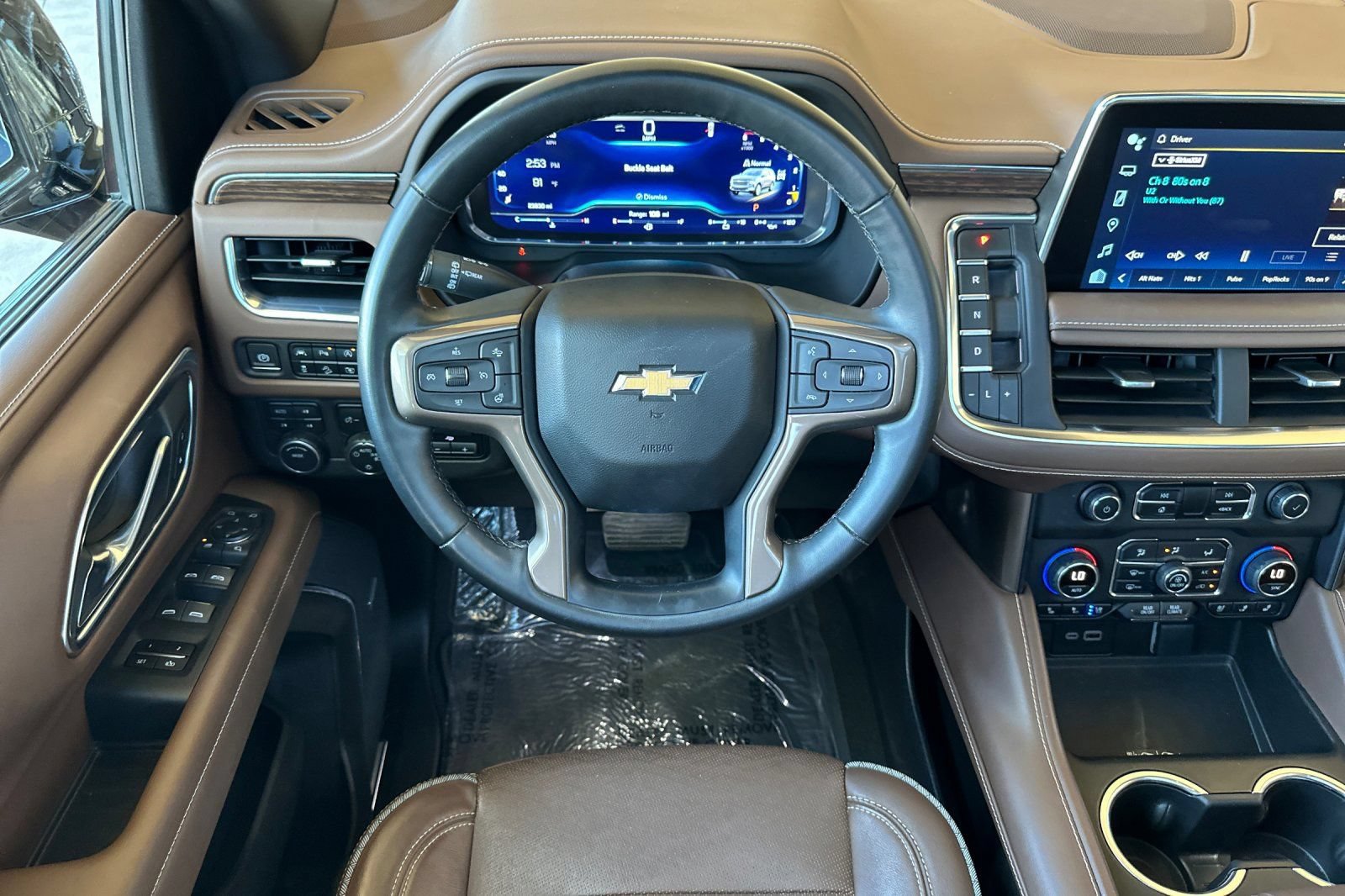 Certified 2023 Chevrolet Tahoe High Country w/ Premium Package AWD/4WD image 15
