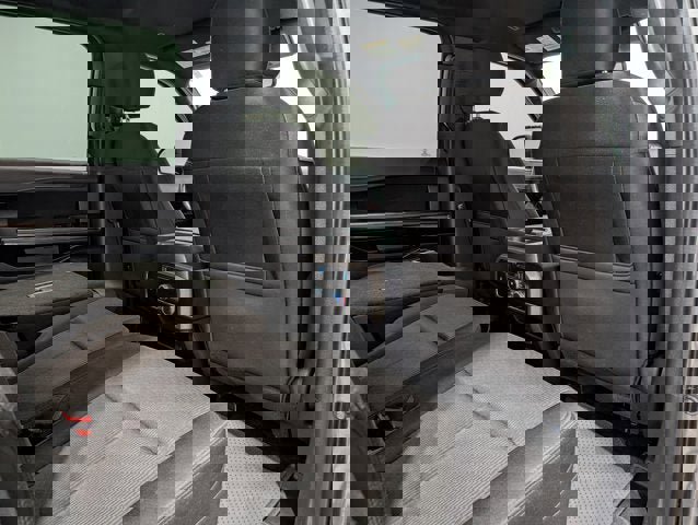 Used 2020 Ford Expedition XLT w/ FX4 Off-Road Package image 23