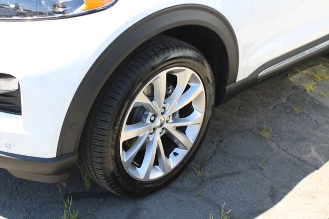 Used 2021 Ford Explorer Platinum w/ Equipment Group 601A AWD/4WD image 11
