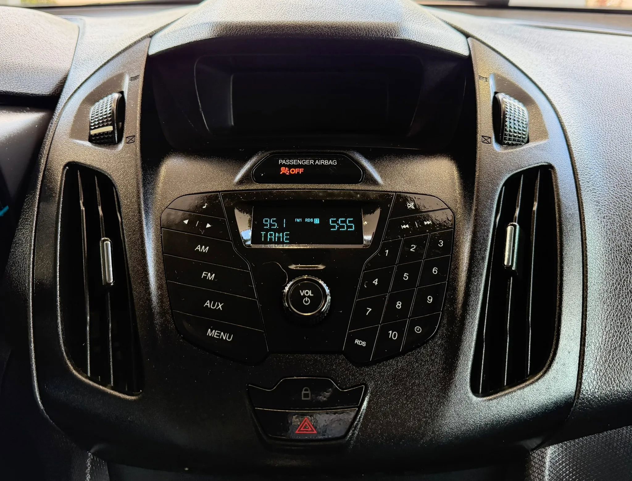 Used 2018 Ford Transit Connect XL FWD image 14