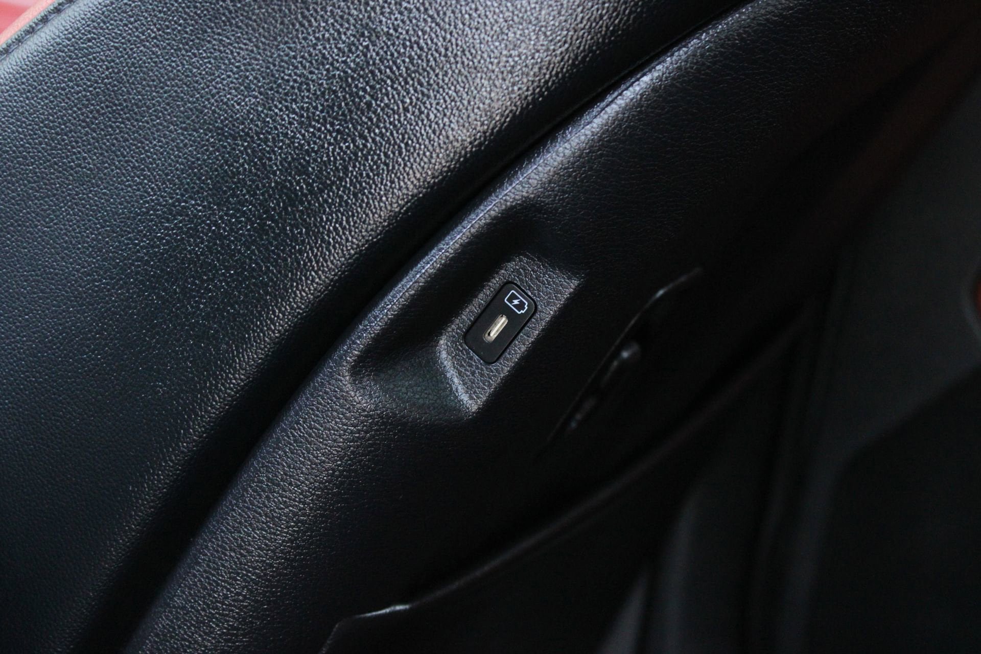Used 2023 Kia Sportage SX FWD image 18