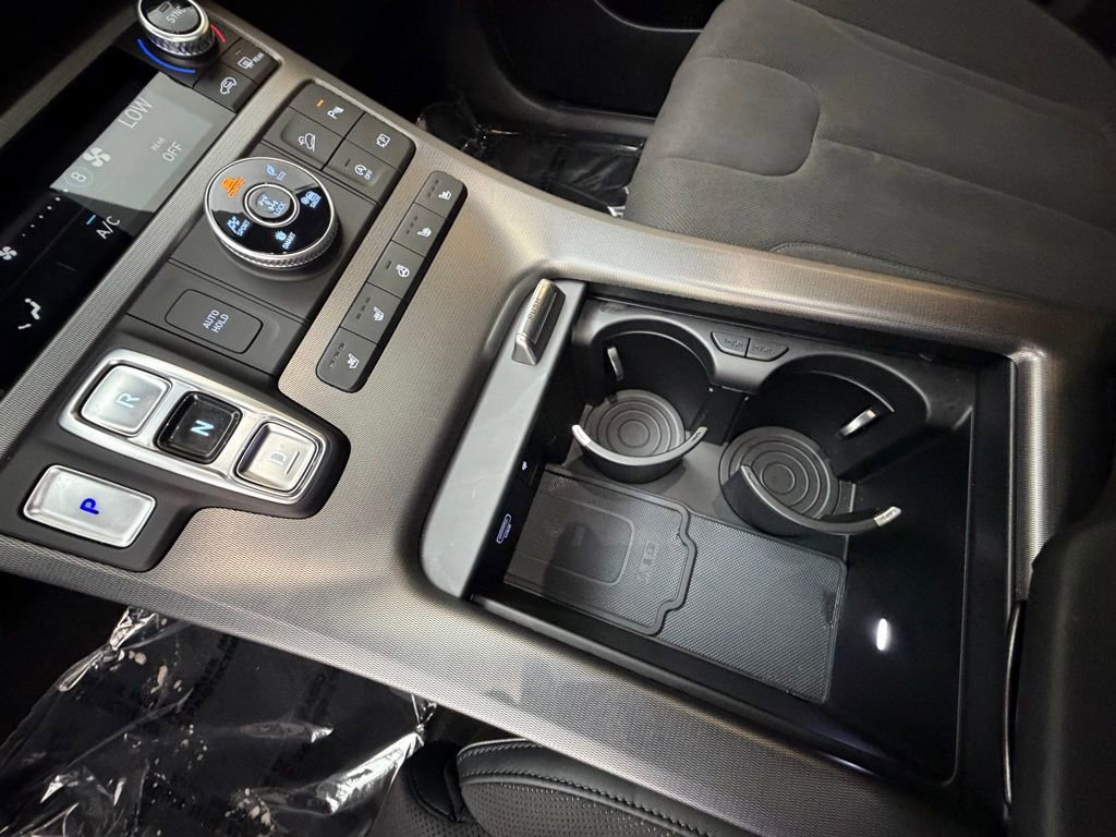 Certified 2025 Hyundai Palisade Calligraphy image 19