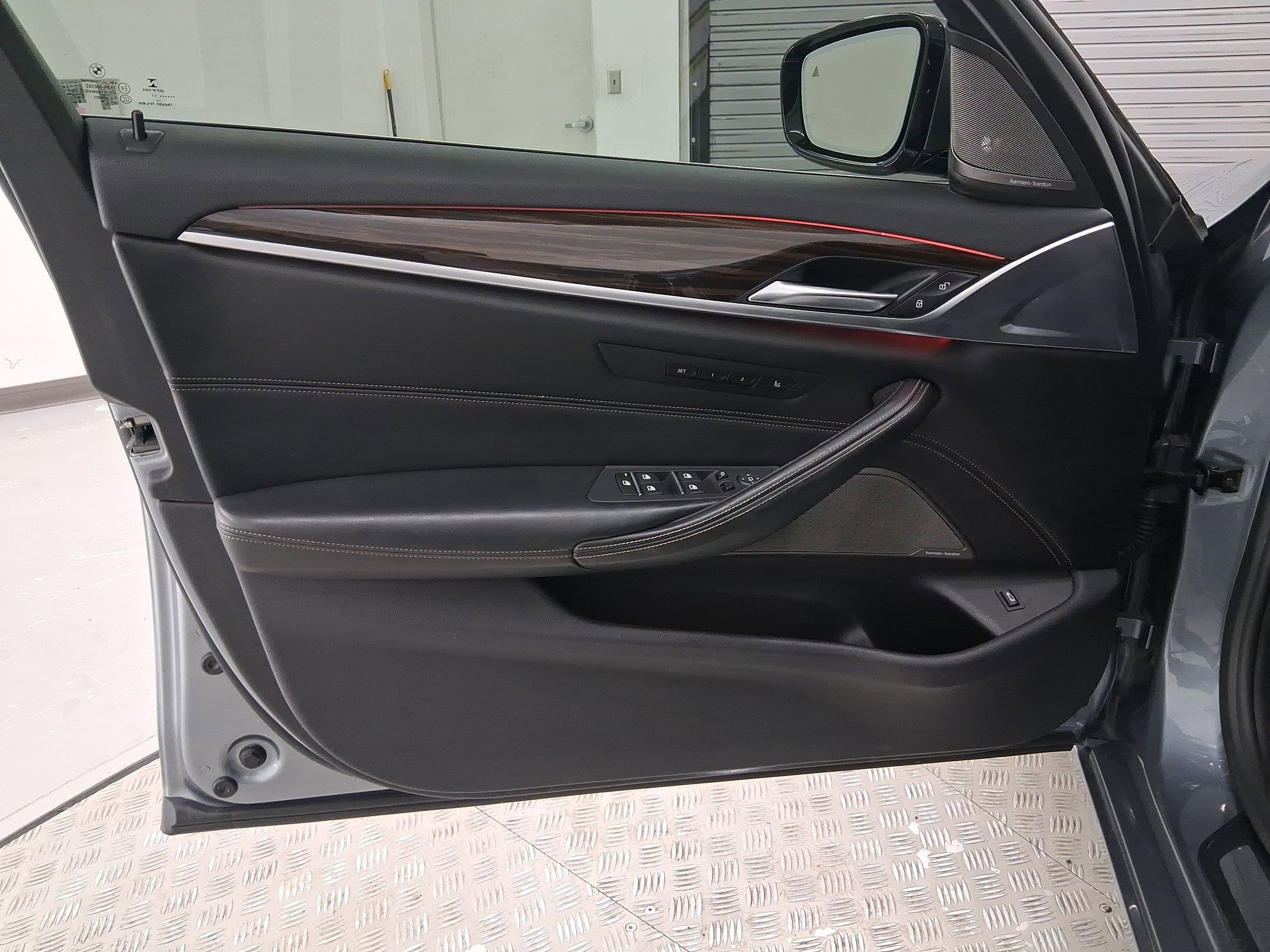 Used 2017 BMW 540i image 20