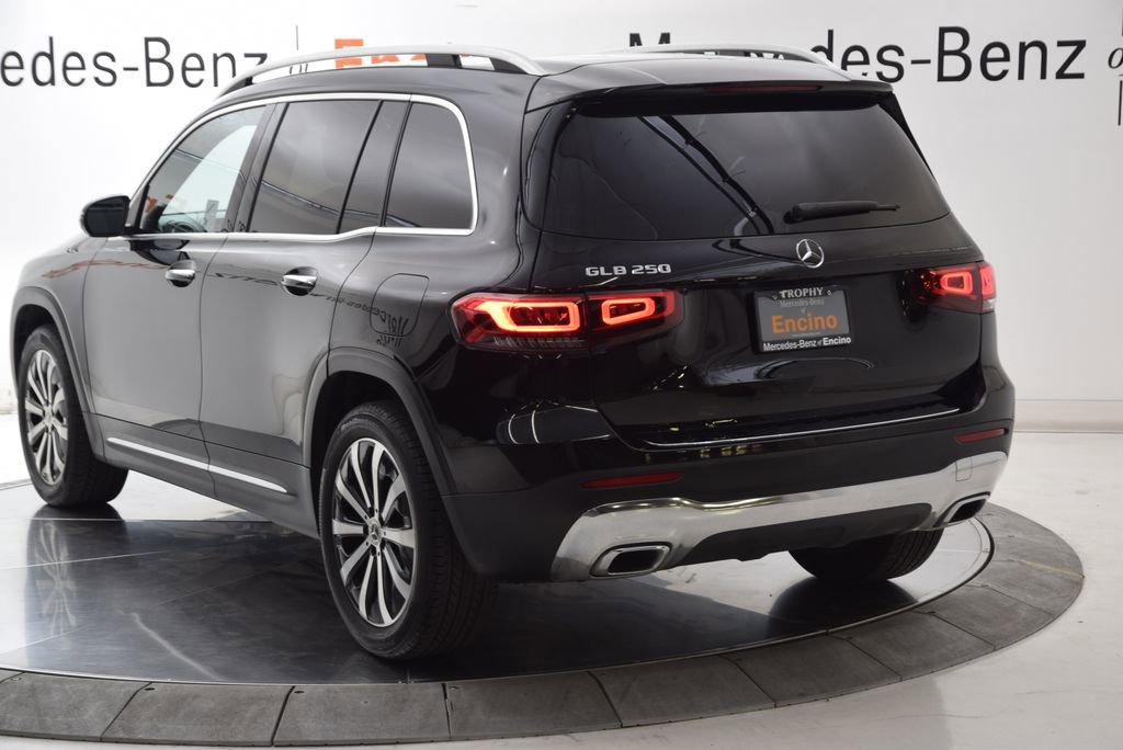 Certified 2022 Mercedes-Benz GLB 250 image 4