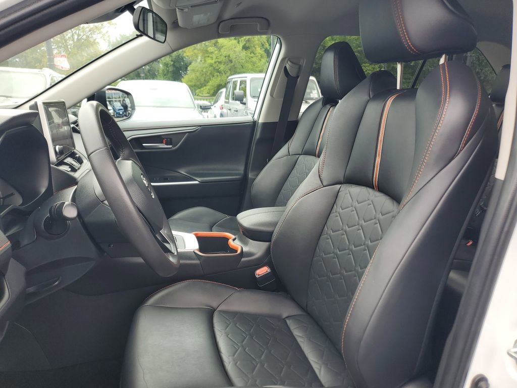 Used 2023 Toyota RAV4 Adventure image 16