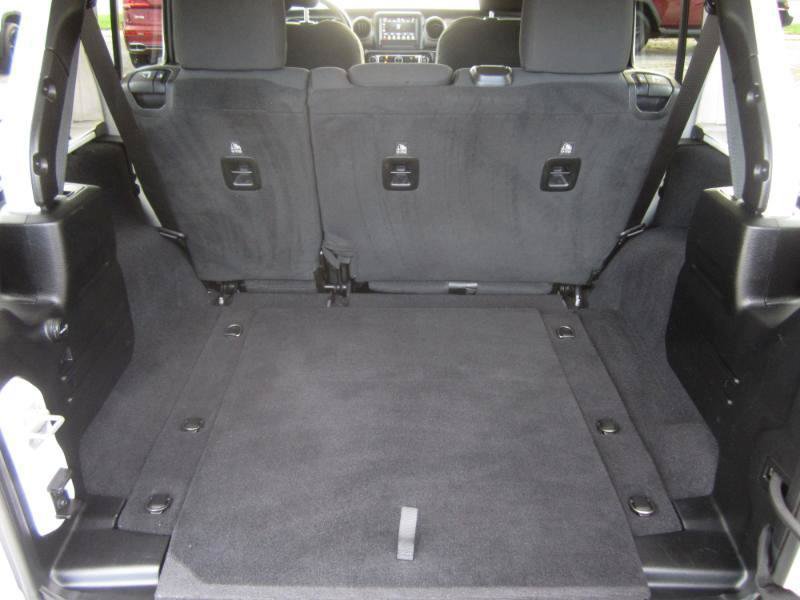 Used 2020 Jeep Wrangler Unlimited Sport AWD/4WD image 29