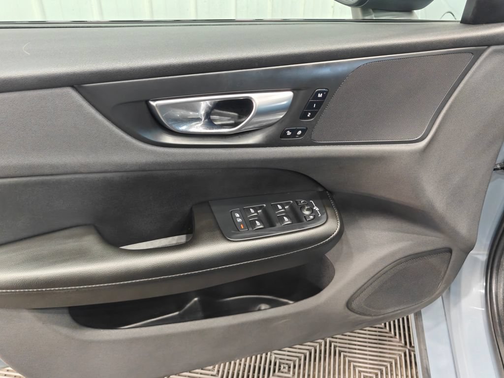 Used 2023 Volvo S60 T8 Plus AWD/4WD image 50