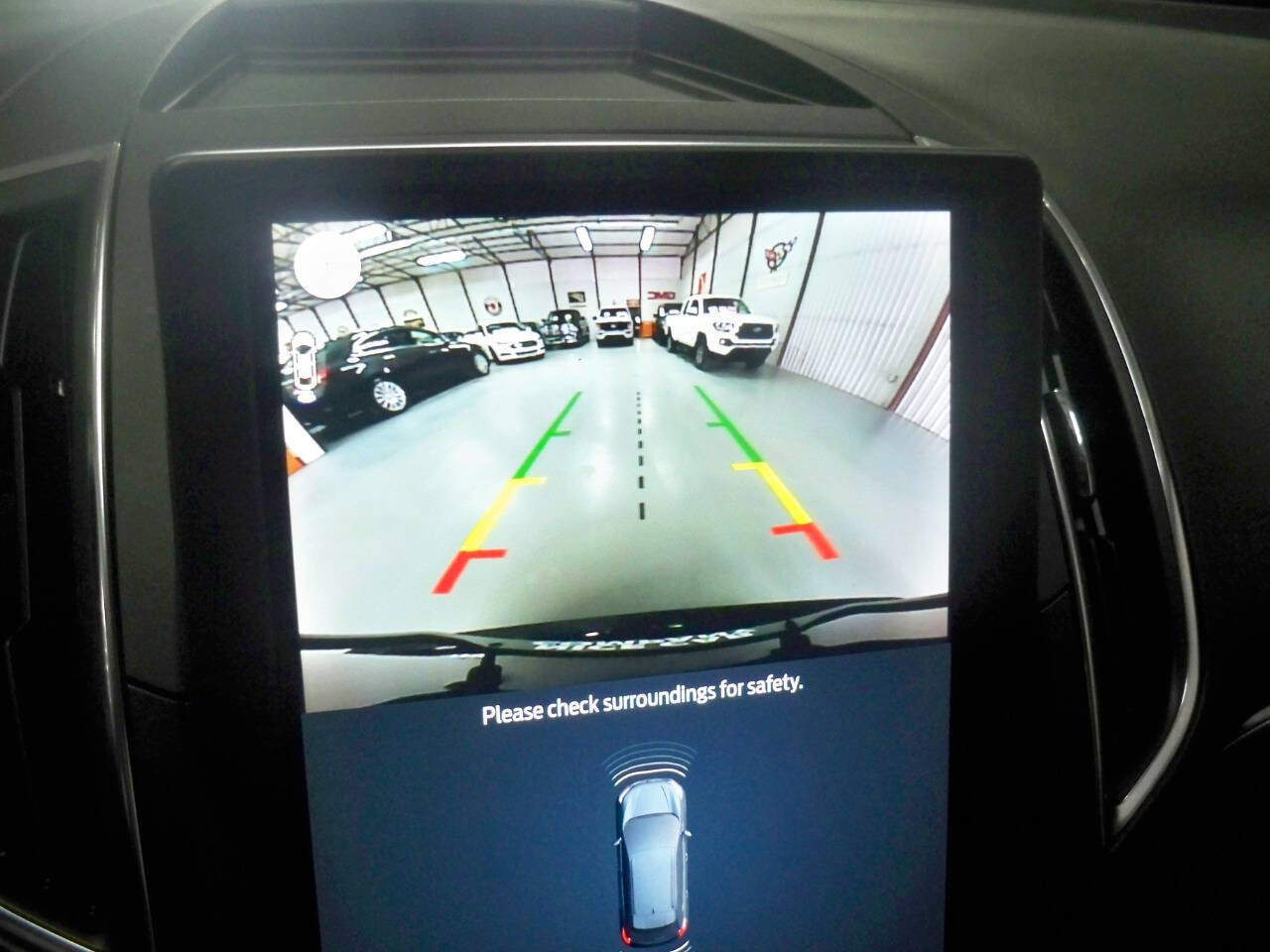 Used 2024 Ford Edge Titanium w/ Equipment Group 301A image 7