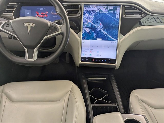 Used 2015 Tesla Model S 85D image 22