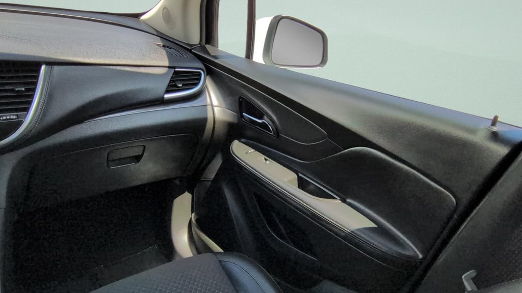 Used 2018 Buick Encore Preferred FWD image 14