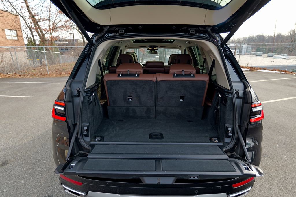 Used 2023 BMW X7 xDrive40i w/ Premium Package image 66