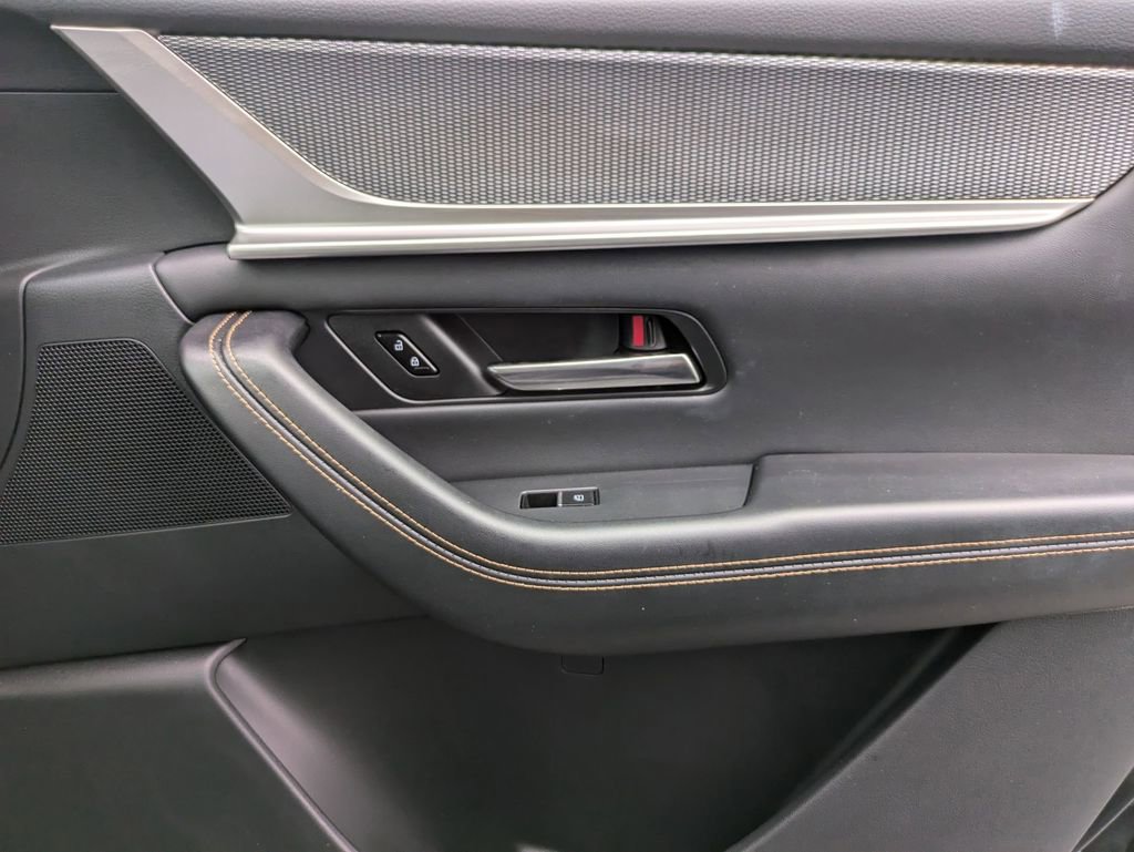 Used 2025 MAZDA CX-90 3.3 Turbo w/ Preferred Package image 33