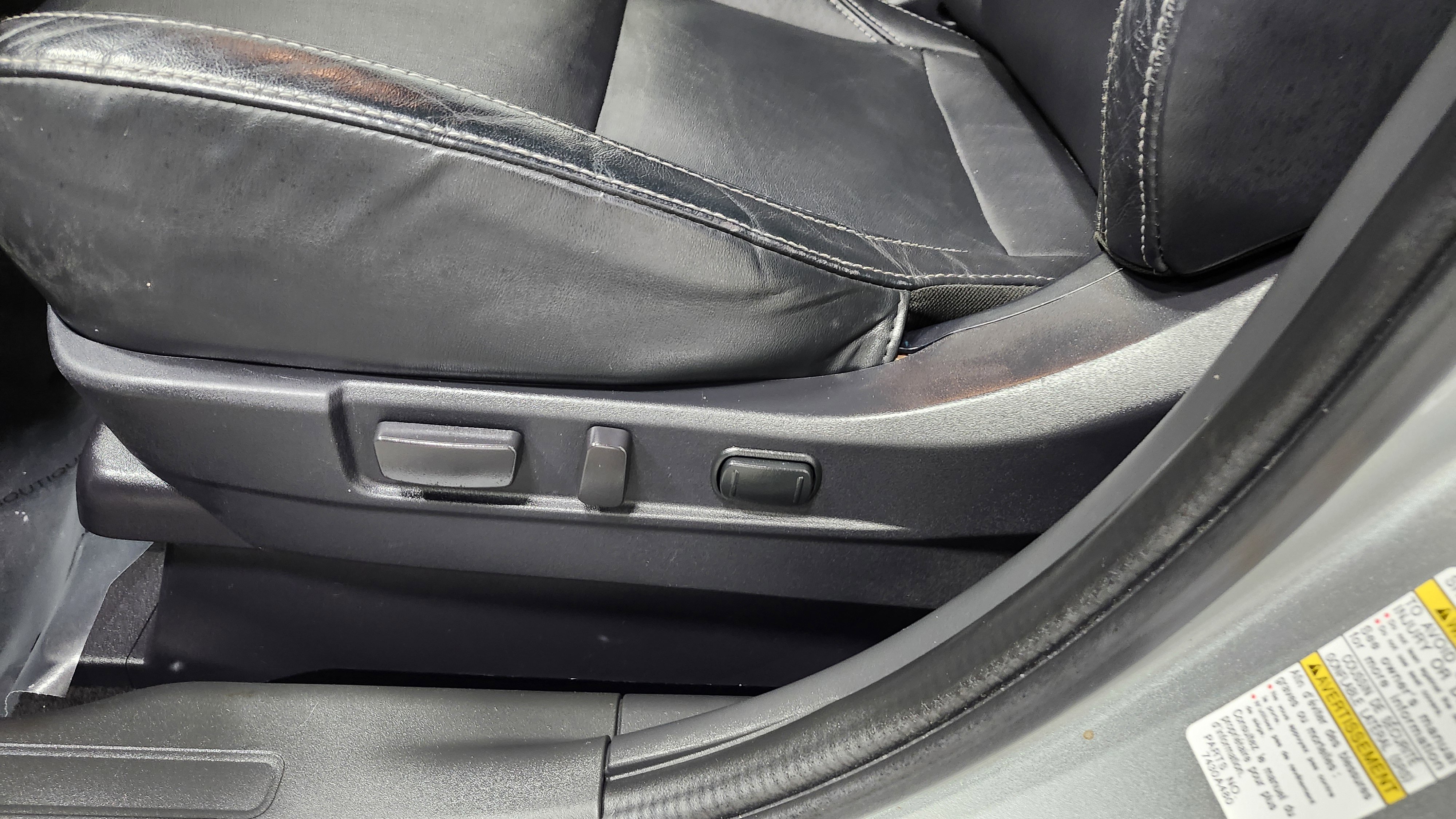 Used 2022 Mitsubishi Outlander SEL image 28