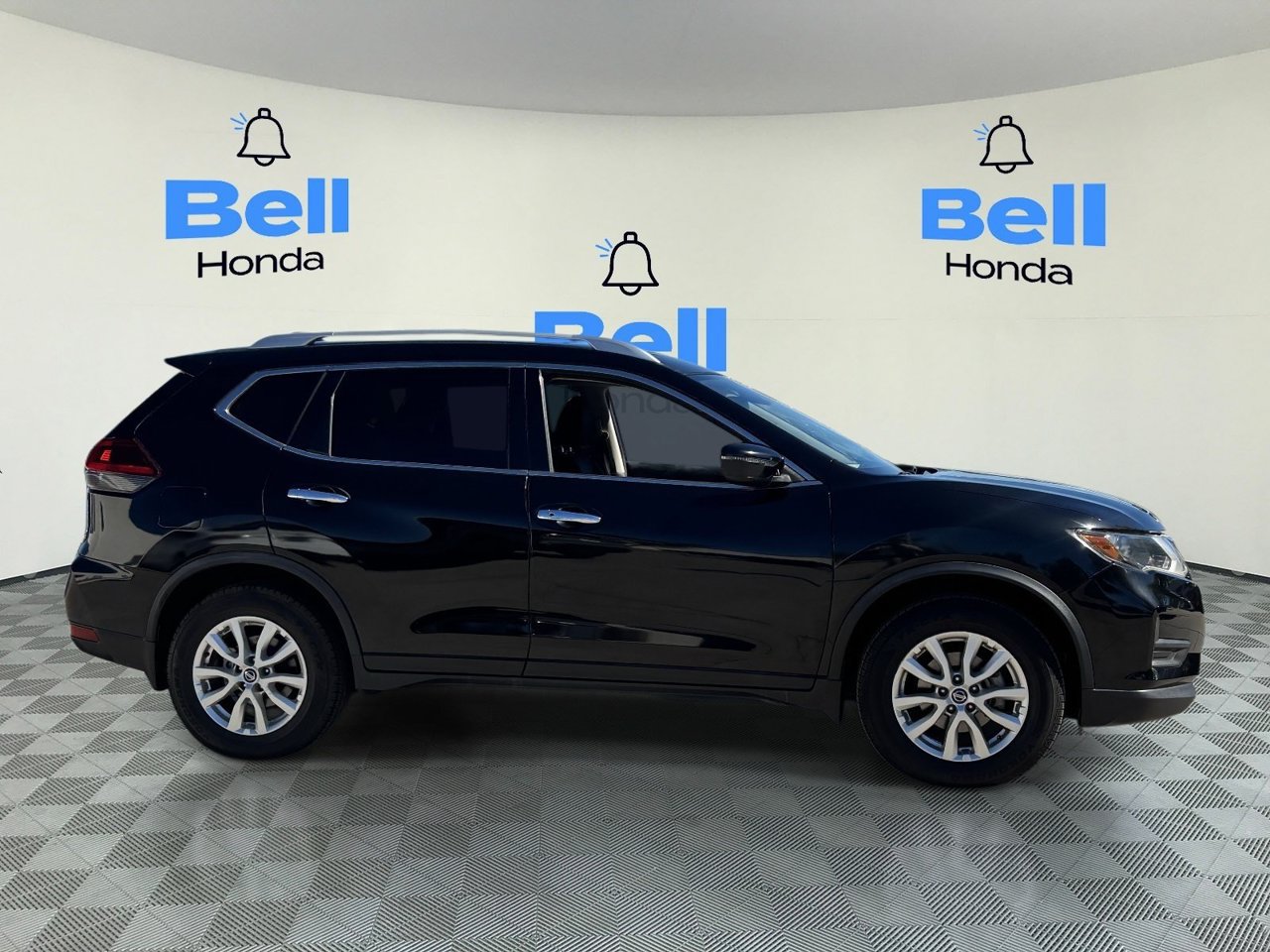 Used 2020 Nissan Rogue SV FWD image 5