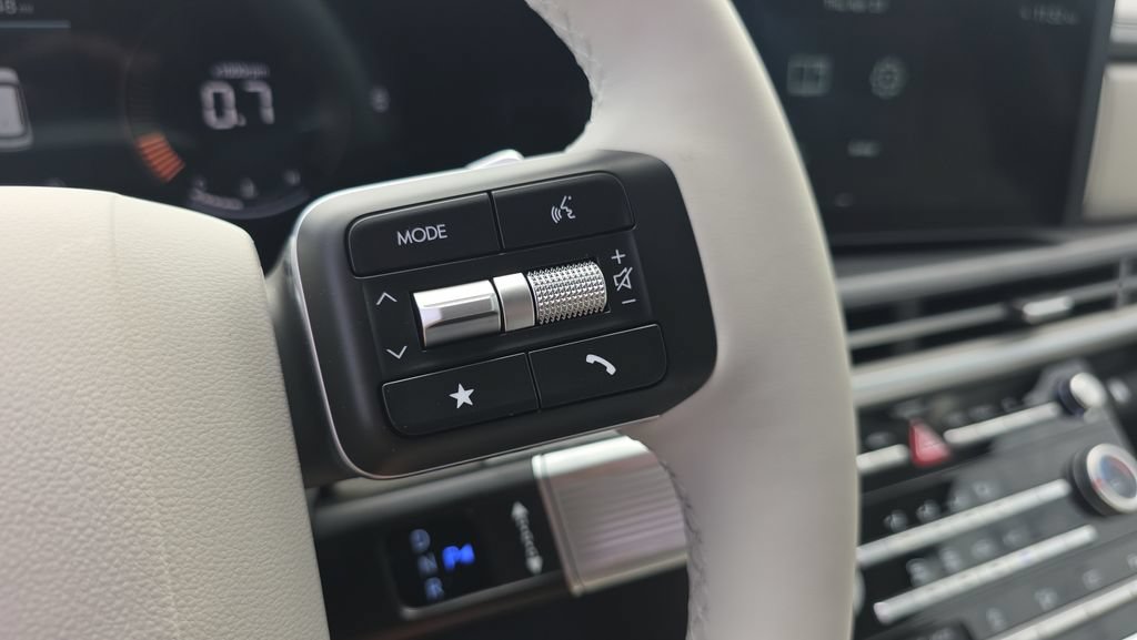 New 2026 Hyundai Santa Fe SE FWD image 21