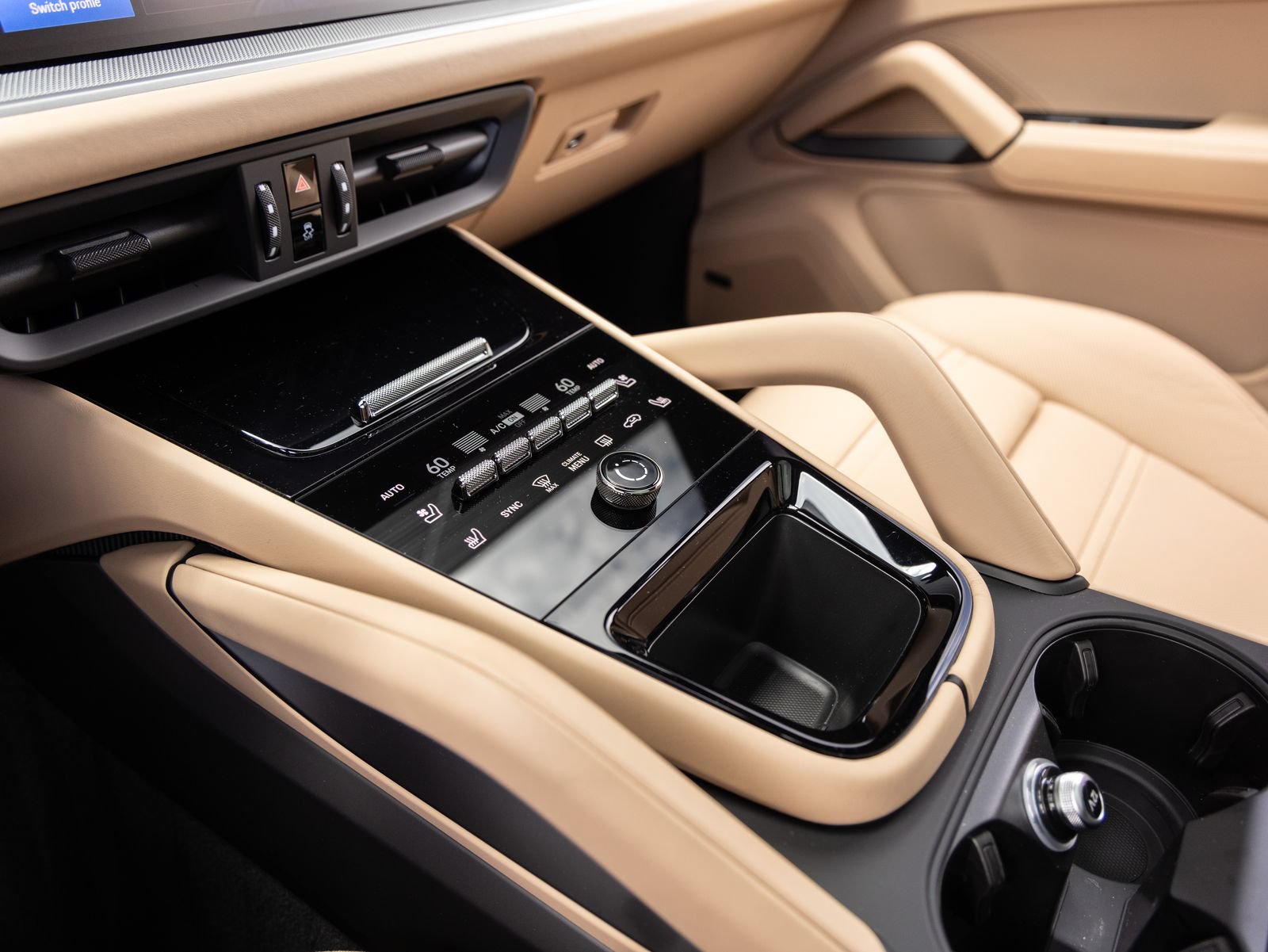New 2026 Porsche Cayenne S AWD/4WD image 18