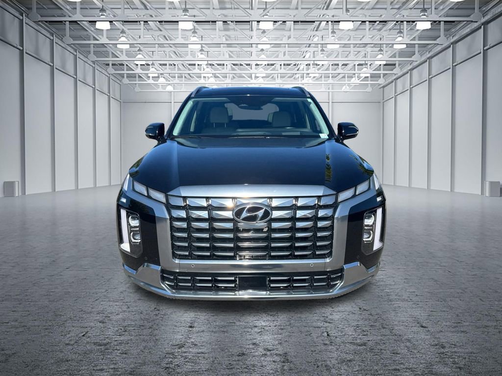 Used 2024 Hyundai Palisade Calligraphy AWD/4WD image 2