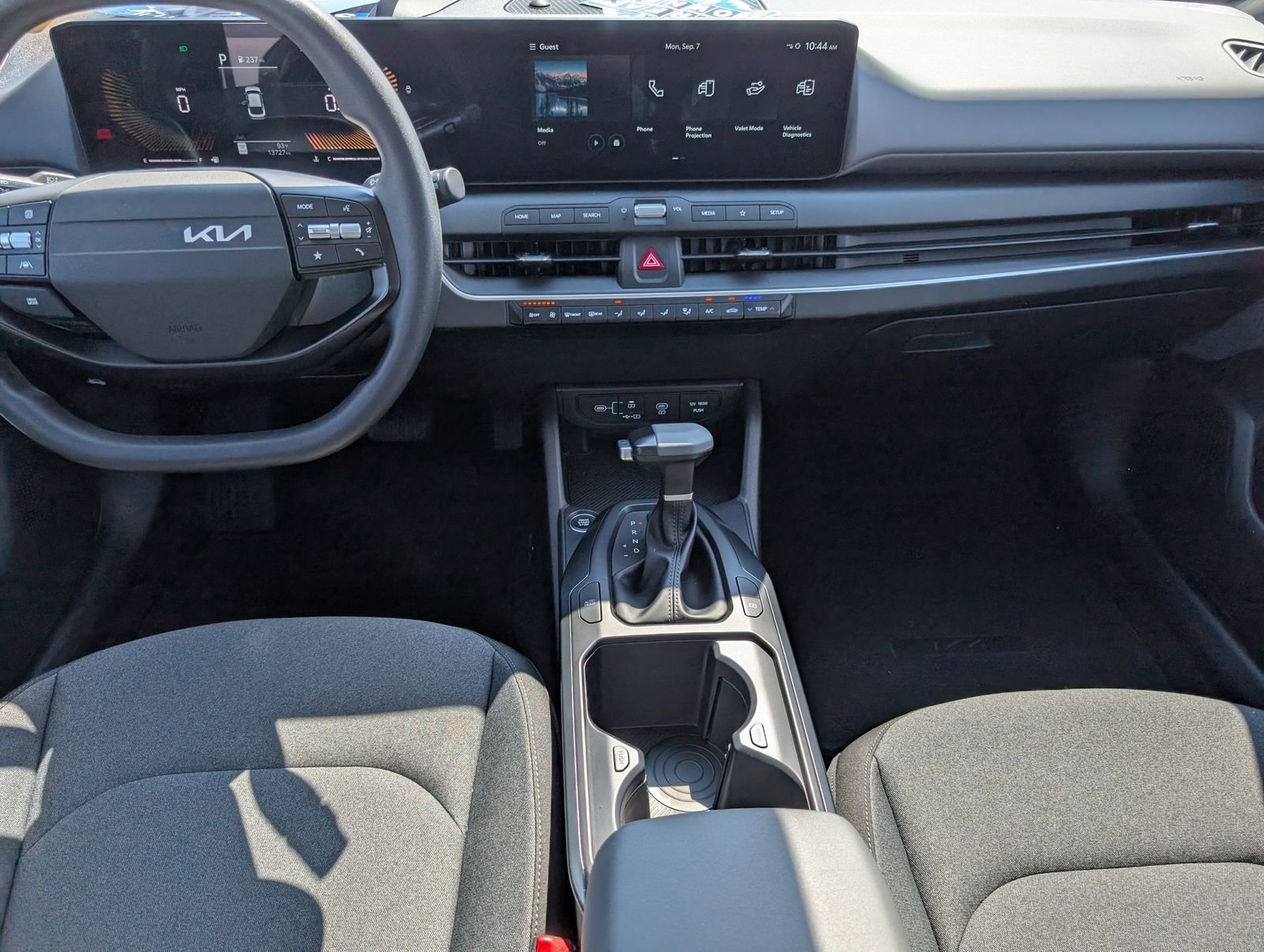 Used 2025 Kia K4 FWD image 7