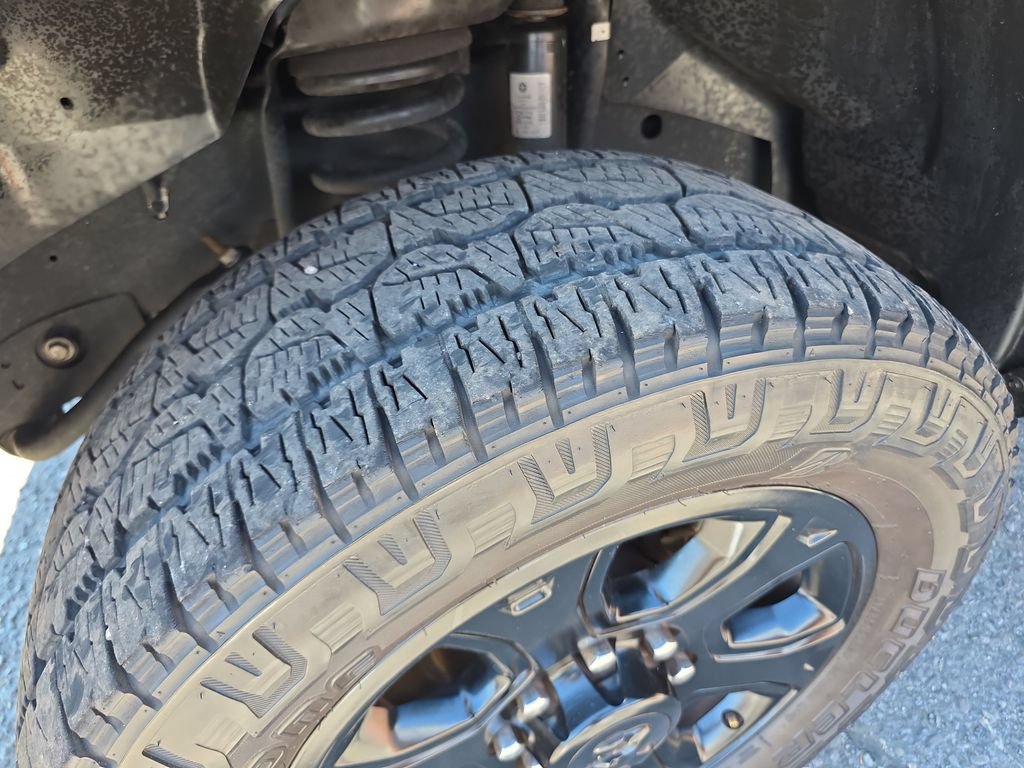 Used 2015 RAM 2500 Laramie w/ Black Appearance Group AWD/4WD image 43
