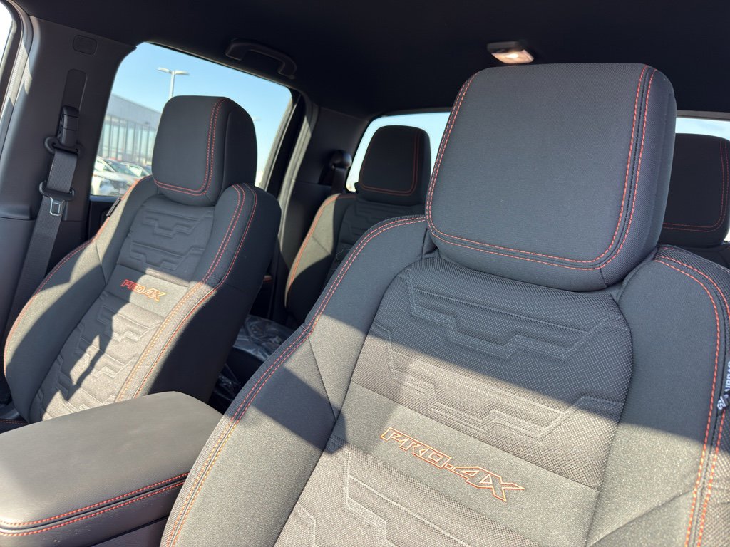 New 2026 Nissan Frontier PRO-4X w/ Pro-4x Convenience Package image 28