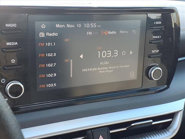 Used 2023 Kia K5 LXS image 9