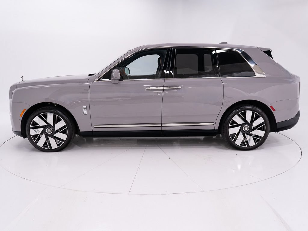 Certified 2026 Rolls-Royce Cullinan AWD/4WD image 2