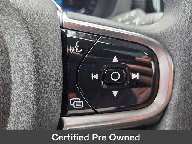 Used 2024 Volvo XC60 B5 Ultimate w/ Protection Package Premier AWD/4WD image 32