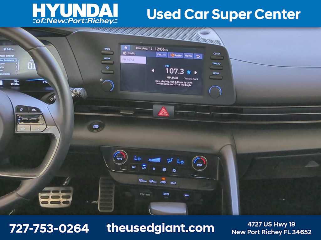 Certified 2025 Hyundai Elantra Sport FWD image 18
